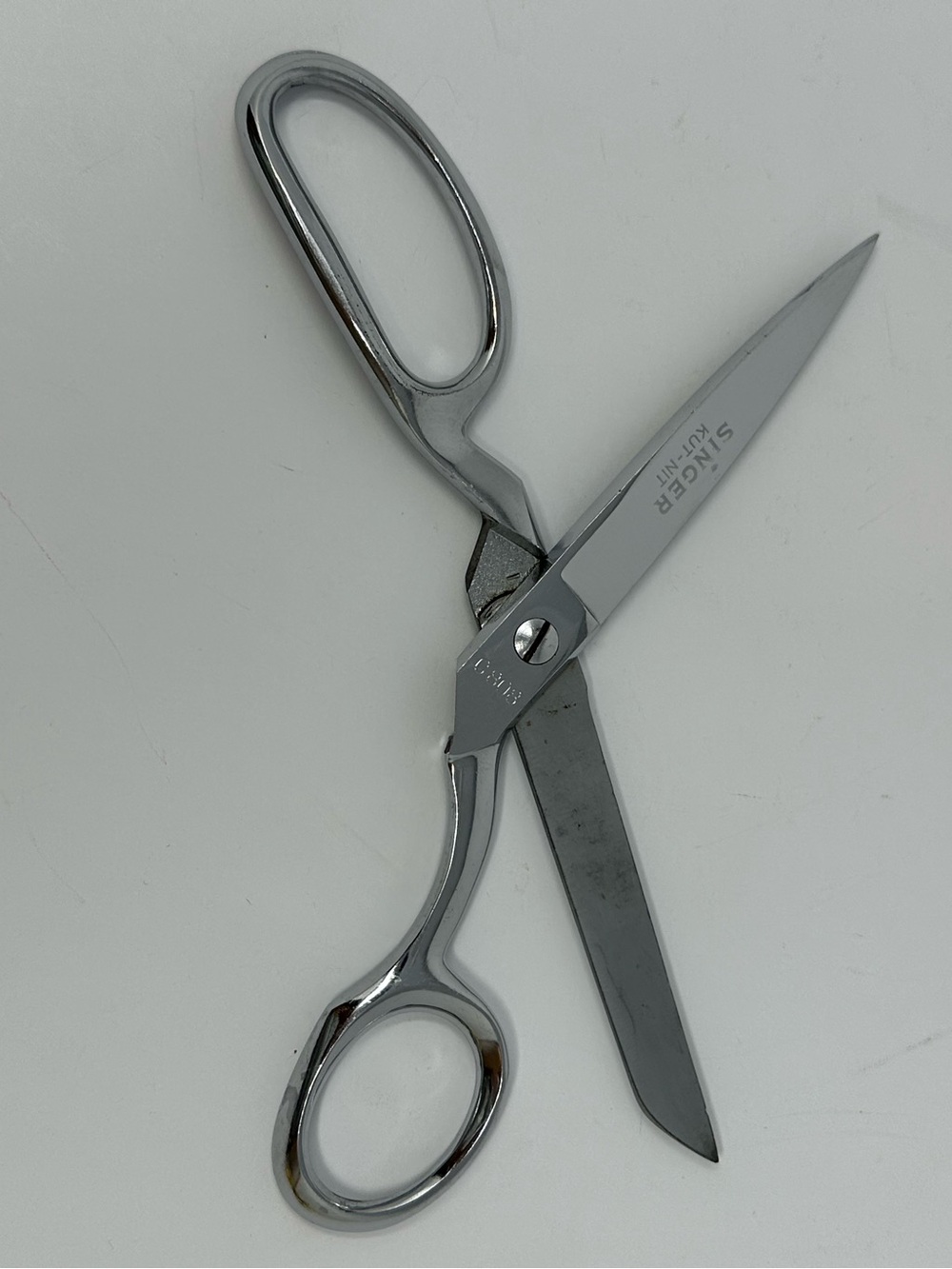 Singer Kut-Nit Shears Scissors C808 Serrated & Knife Edge Vintage A1